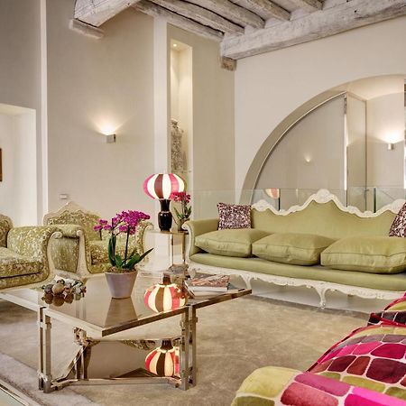 דירות רומא Domus Domitia Luxury Living מראה חיצוני תמונה
